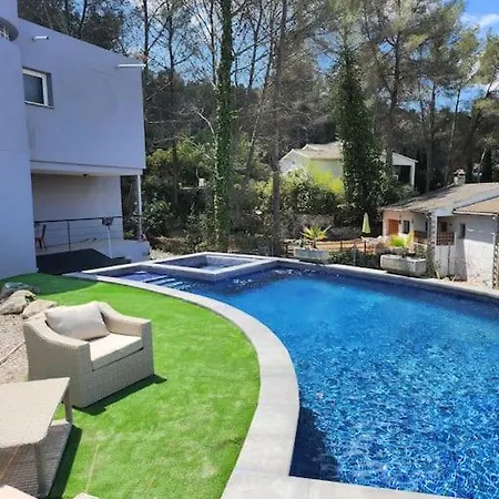 Contempory Exclusive Sitges Area Villa *